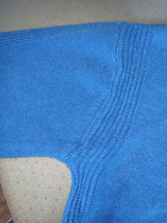 Dámský svetr STOJÁČEK ROZPARKY