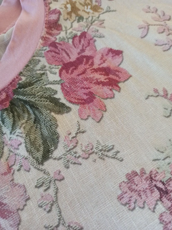 Dámská halenka KVĚTINKY