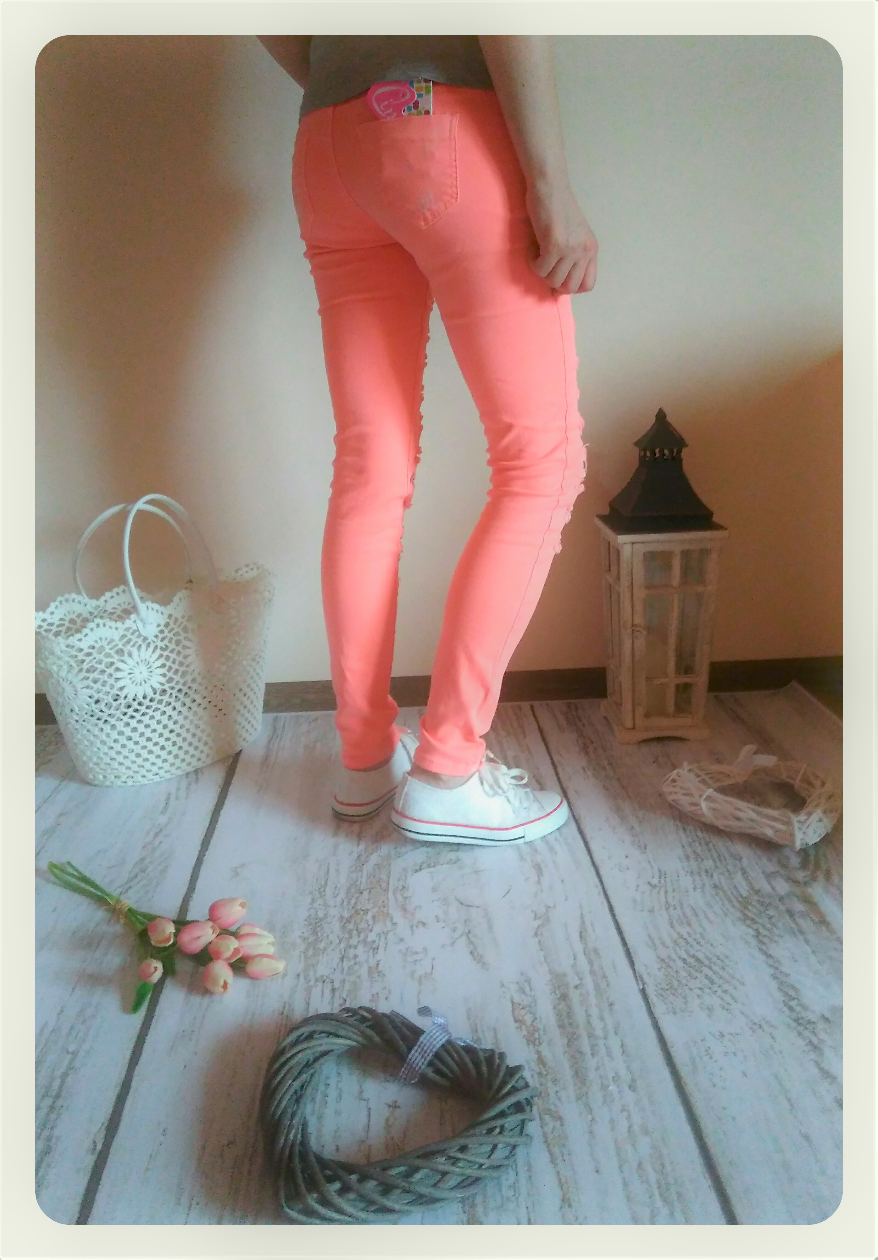 Trhané džíny neon korálové 